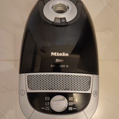 Miele vacuum cleaner