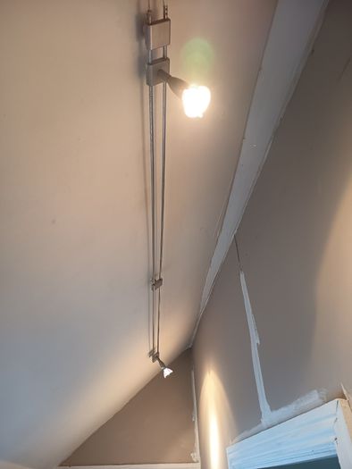 Low voltage ceiling light. 6ft