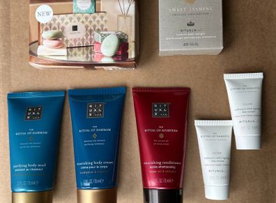 Brand new and unused Rituals collection. Perfect for a gift or a premium travel set.