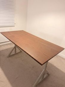 Ikea desk - 160 x 80 cm