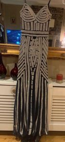 Cari's closet dress & accessories
