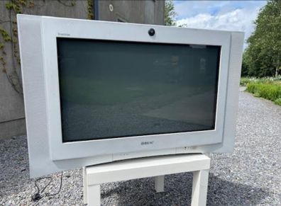 Sony Trinitron CRT 32 inch