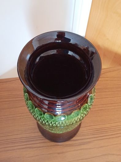 West German large vase by Bay Keramik 76-40  height 40 cm