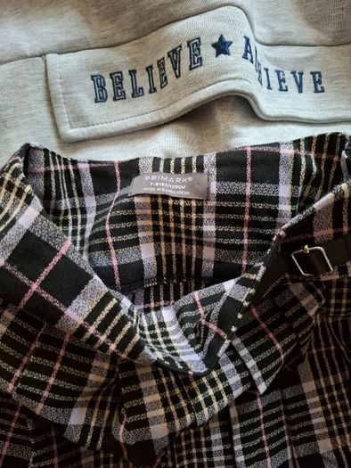 Bundle of girls' clothes aged 7/8, 8/9, 9/10