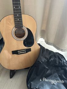 Martin Smith Guitar (Acoustic)