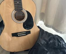 Martin Smith Guitar (Acoustic)