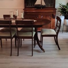 Mahogony dining table & chairs