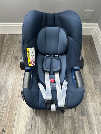 Britax Romer Baby Car Seat and ISOFIX Base