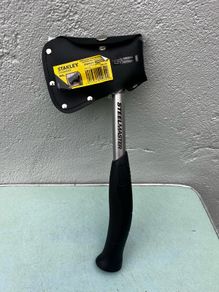 Axe