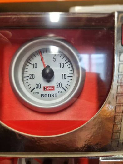 Gauges and asscessories