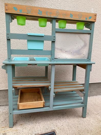 Outdoor play kitchen
