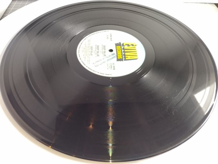 Deep Blue - Deep Blue - Eviva Records - HUGE Ibiza SASHA Classic! Downtempo Ambient HOUSE Breaks ORIGINAL 1990 Pressing! Condition: Near MINT!