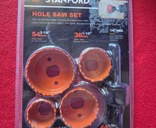 Brand New 5 Piece Hole Saw Set