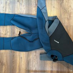 Mountain warehouse adult wetsuit