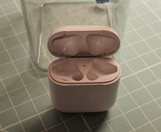 Apple Airpods 1/2  (CASE ONLY)