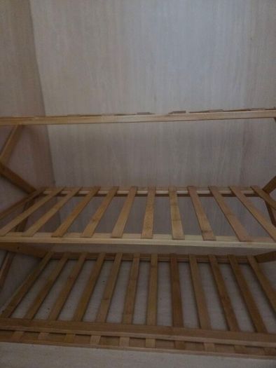 Shoe rack
