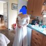Wedding dress Image 2