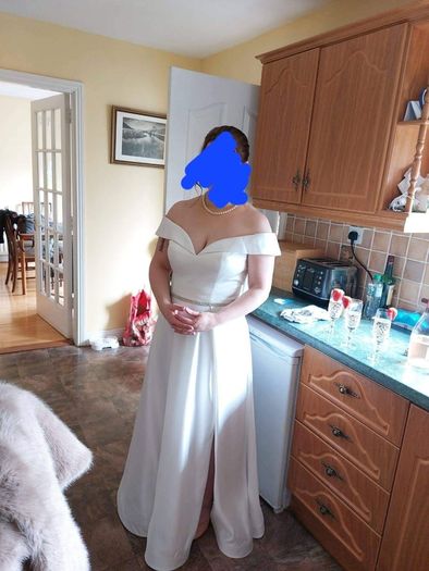 Wedding dress