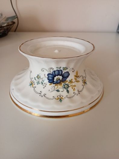 Royal Tara Candle Holder