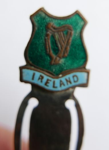 Vintage Irish Bookmark and 1916 Related Badges - Irish