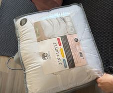 Duvet & pillows in great shape - FREE