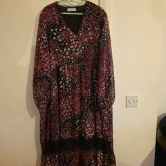 Floral lace dress