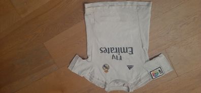 Real Madrid child's jersey approx age 10