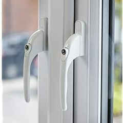Yale Universal Window Handles - NEW (3 available)