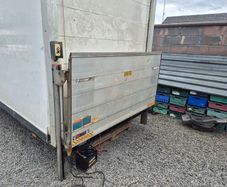 Tail lift from box body Can be seen working @ OCG