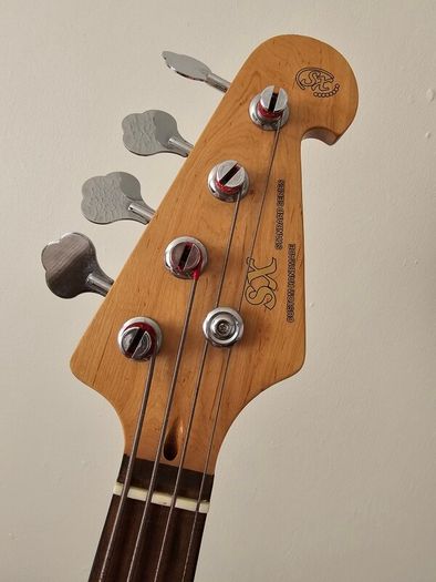 sx bass guitar