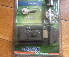 nightlatch