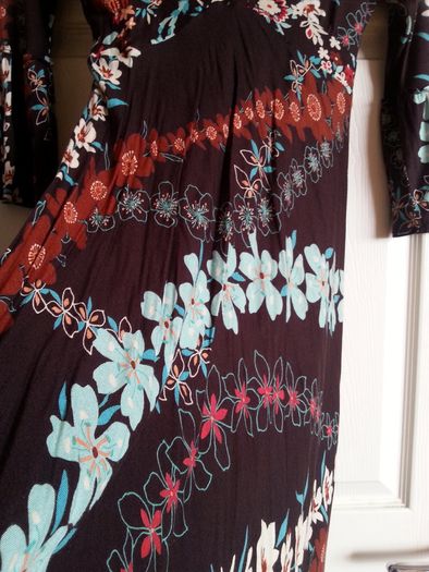 Mng dress