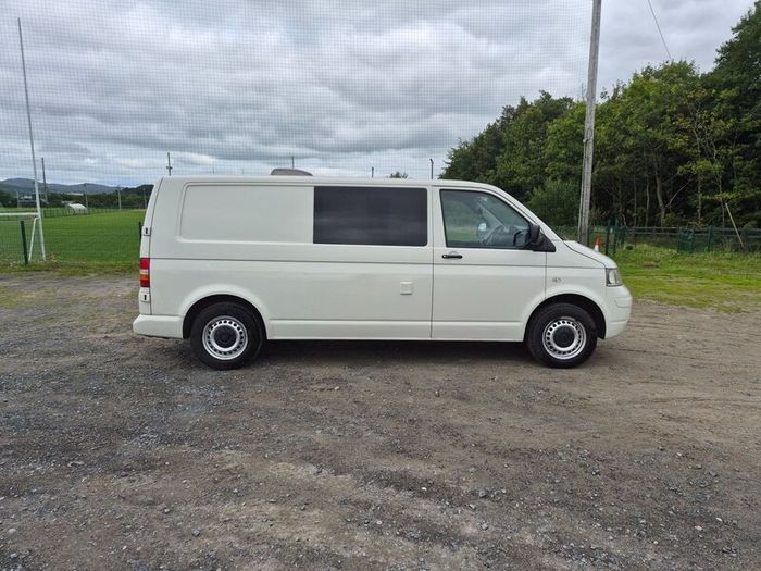 VW T5 Camper Van