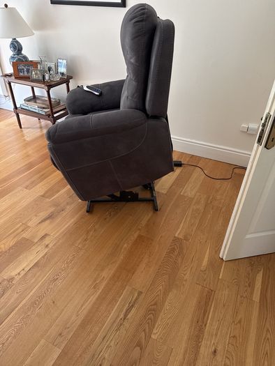 Lift and Rise Recliner Armchair