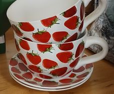 Large Carraige Don Cup Planter Set