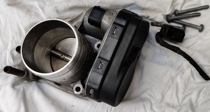 Air Throttle Body A1661410225 408.238/127/002 Mercedes