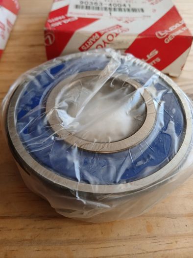 Genuine Toyota Hiace, Dyna 100, Part 90363-40041 (bearing (for Rear Axle Shaft))