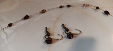Garnet Earing & Necklace set with bag (costume)