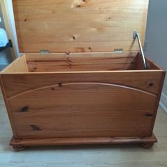 Solid Pine Blanket Box