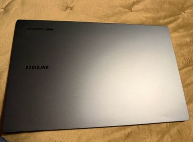 Samsung Galaxy Chromebook Plus