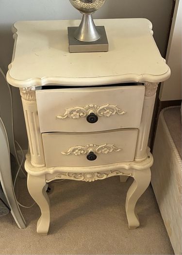 Bedside lockers and headboard