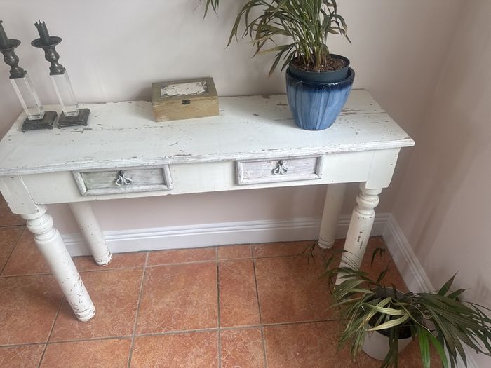Console table