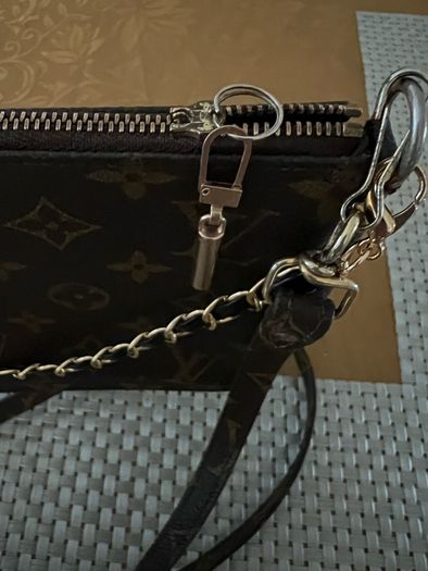 Louis Vuitton Pochette with strap Authentic or without strap for 300