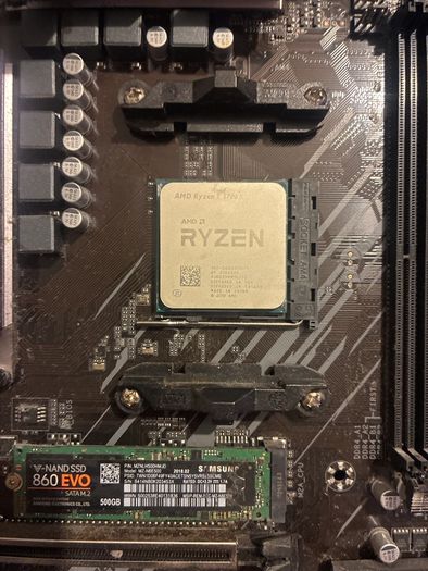 A520 aorus elite rev1.0 amd ryzen 7 3700x