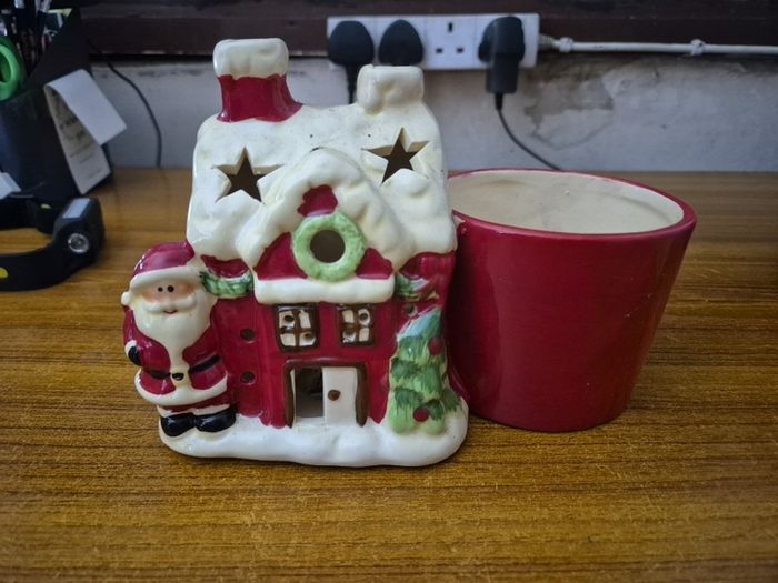 Christmas plant pot and decoration
