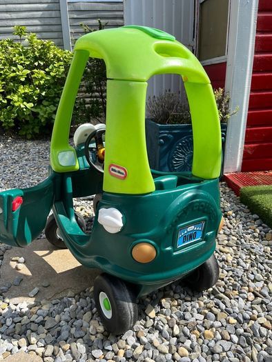 Little Tikes ride-on. Great condition