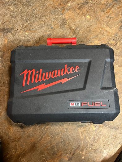 Milwaukee m12 fuel bandsaw