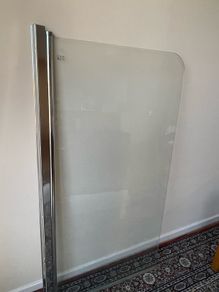bath screen
