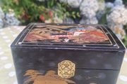 box antique