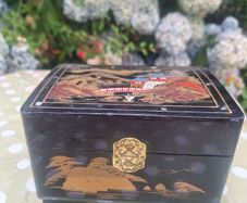 box antique